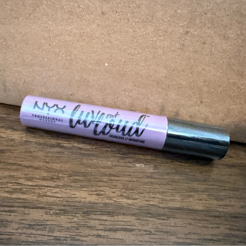 NYX Professional Makeup Luv Out Loud Lipstick - Fearless Purple